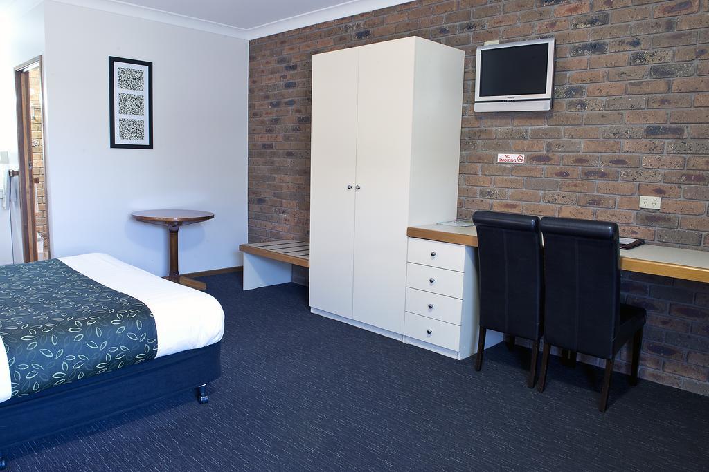 Travellers Rest Motor Inn スワン・ヒル エクステリア 写真