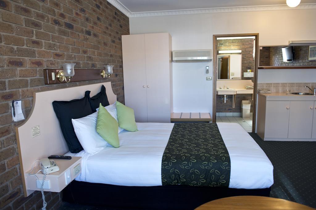 Travellers Rest Motor Inn スワン・ヒル エクステリア 写真