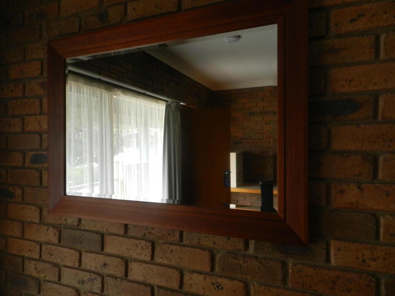 Travellers Rest Motor Inn スワン・ヒル エクステリア 写真